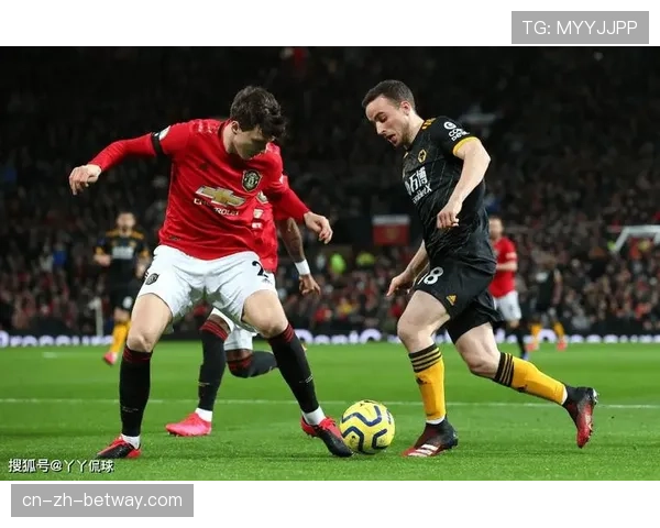 曼联与狼队就若昂·戈麦斯进行深入谈判，转会费或达5000万欧